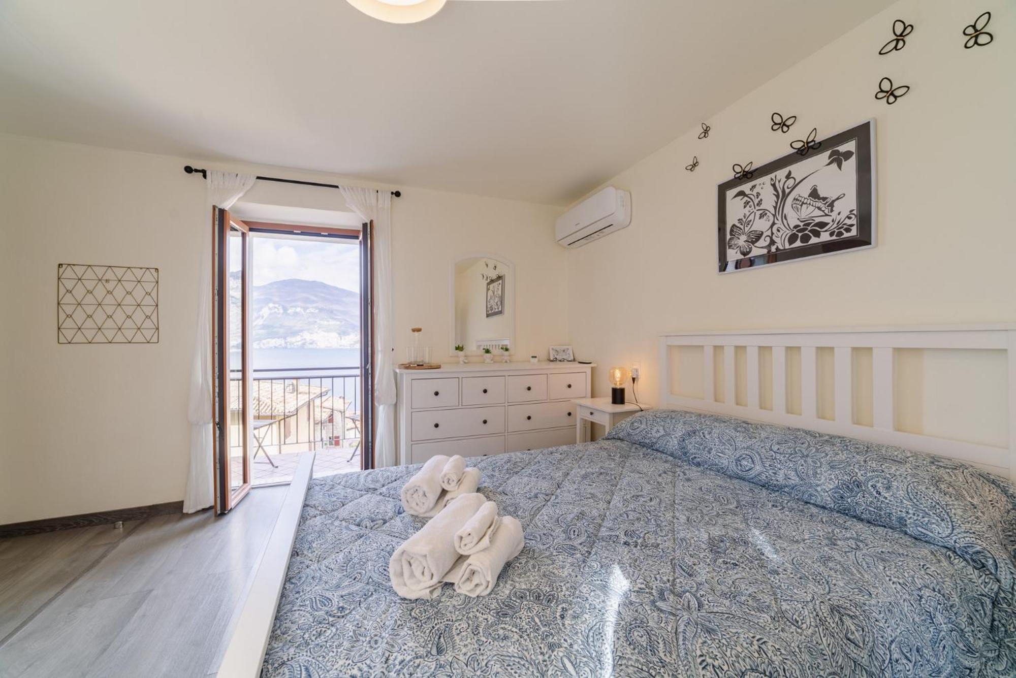 Garda Doma Bed and Breakfast Brenzone sul Garda Exteriör bild