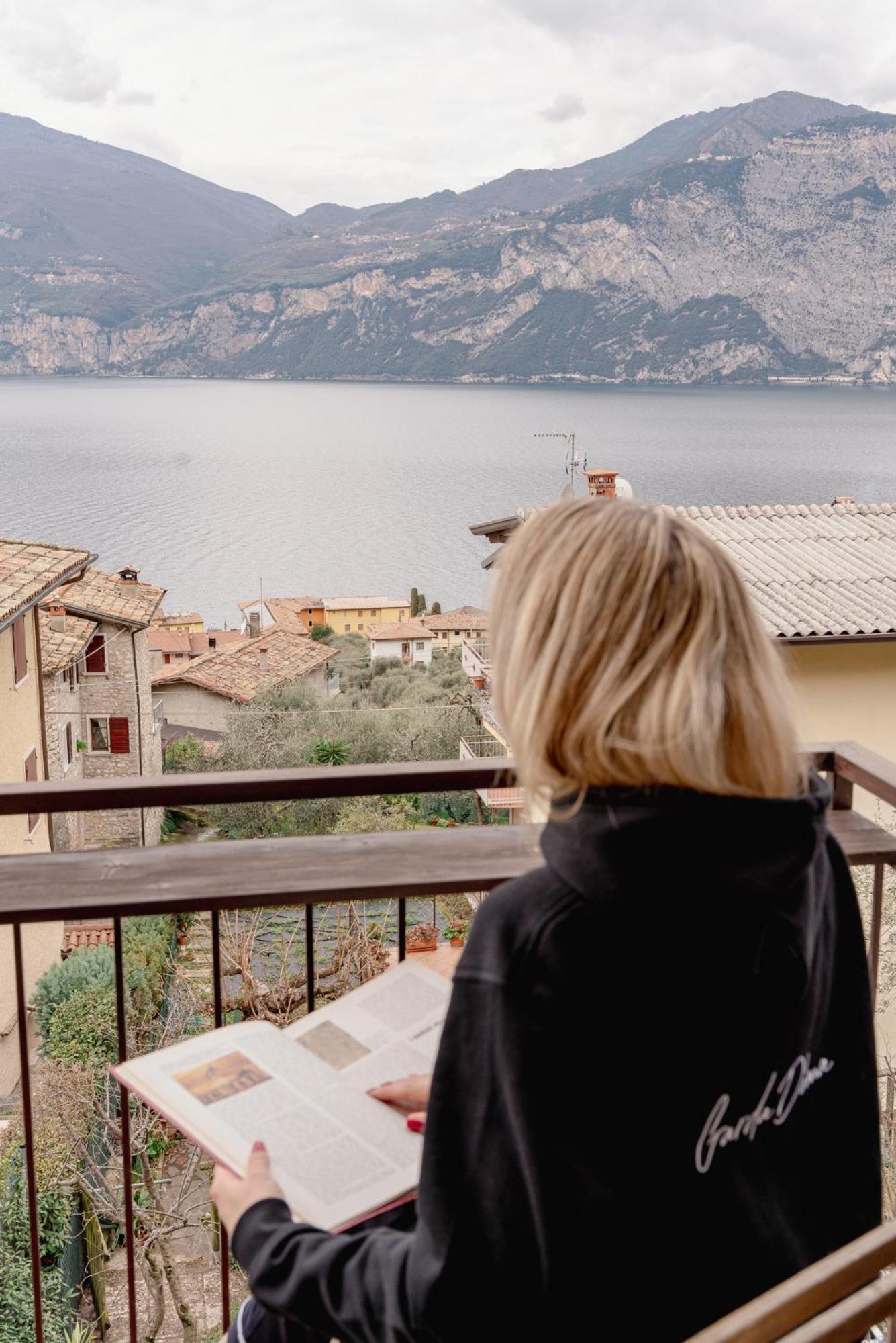 Garda Doma Bed and Breakfast Brenzone sul Garda Exteriör bild