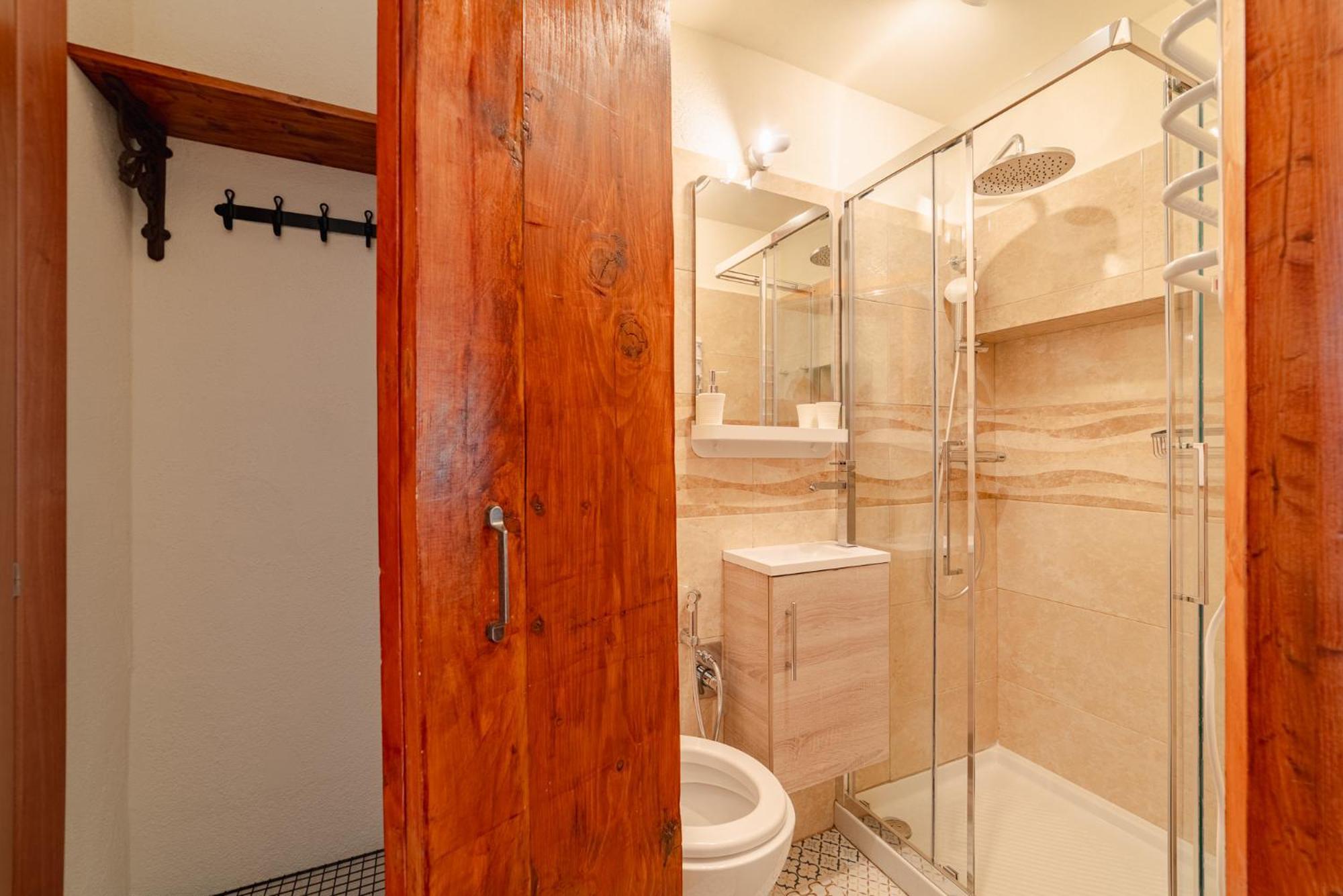 Garda Doma Bed and Breakfast Brenzone sul Garda Rum bild