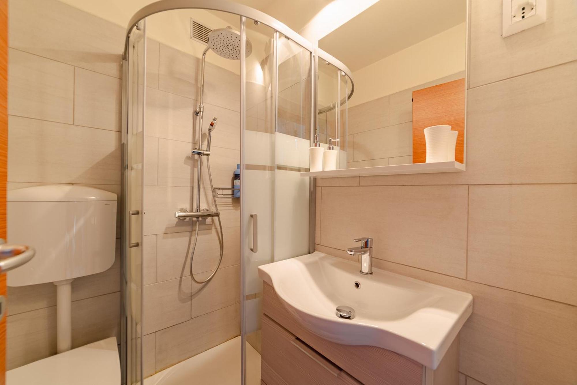 Garda Doma Bed and Breakfast Brenzone sul Garda Exteriör bild