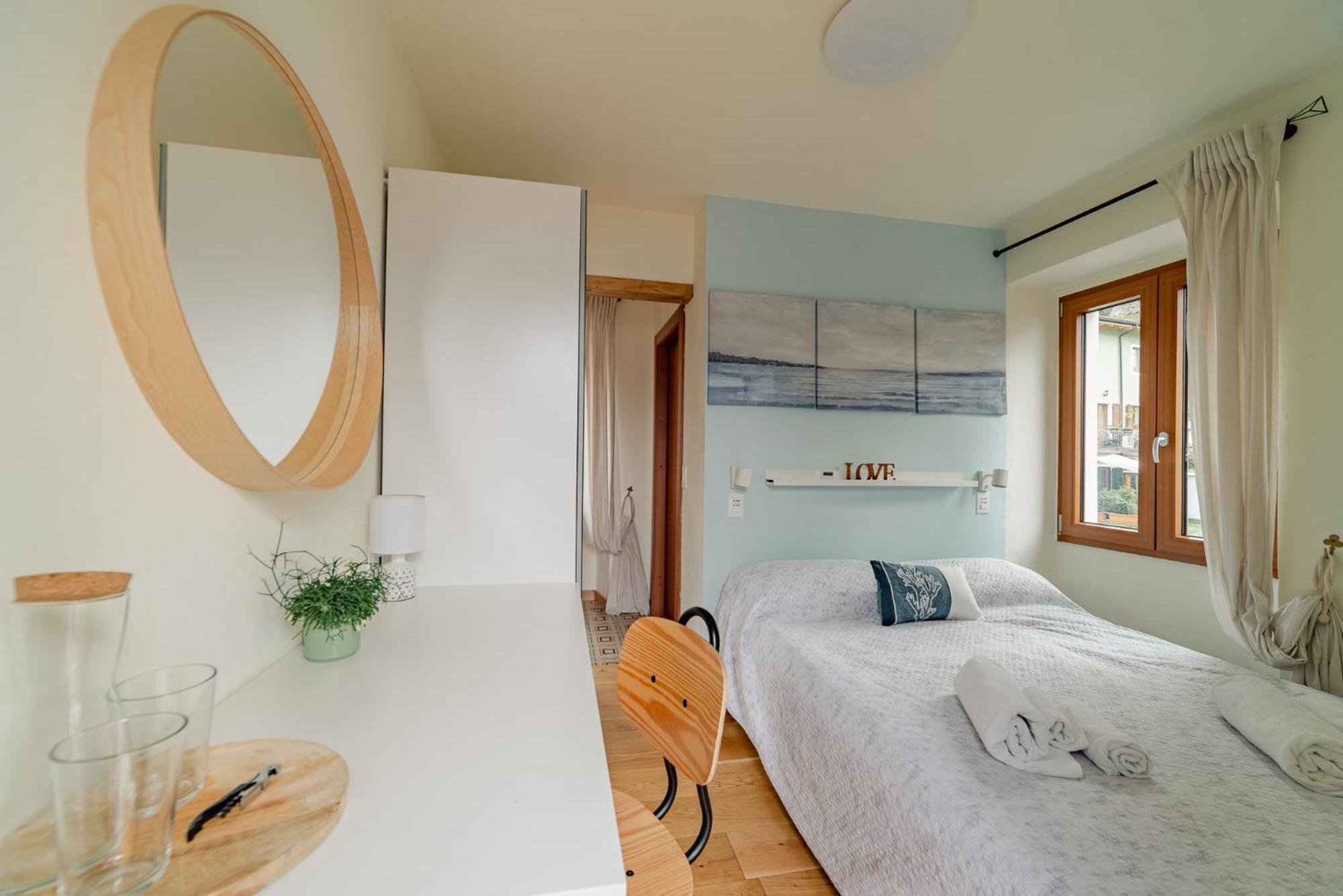 Garda Doma Bed and Breakfast Brenzone sul Garda Exteriör bild